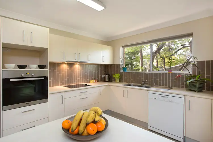 Fifth view of Homely unit listing, 8/15 Douglas Street, St Lucia QLD 4067
