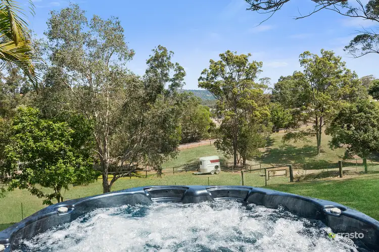 523 Bonogin Road, Bonogin QLD 4213