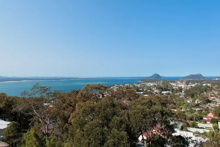 21b Tareebin Road, Nelson Bay NSW 2315