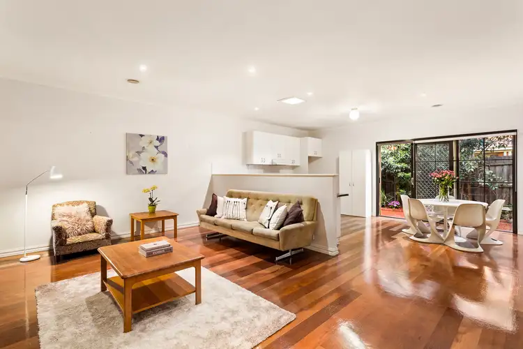 1/102-106 Thompsons Road, Bulleen VIC 3105