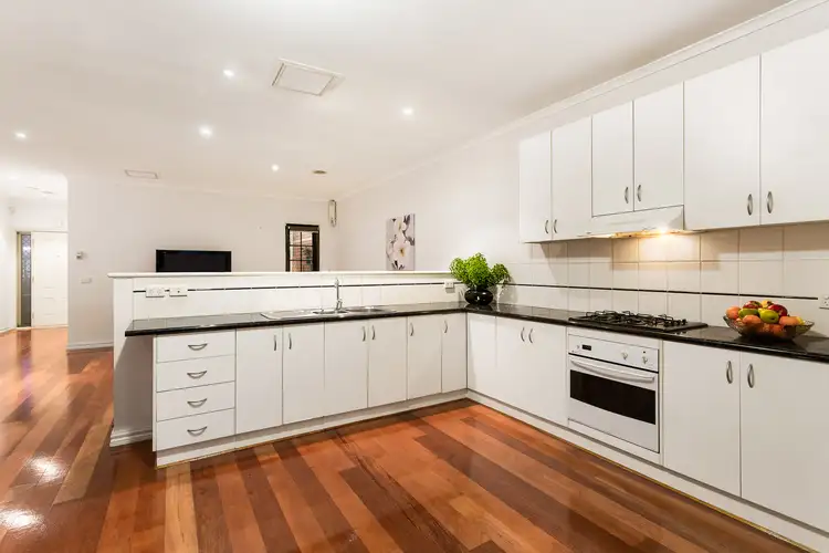 Fourth view of Homely unit listing, 1/102-106 Thompsons Road, Bulleen VIC 3105