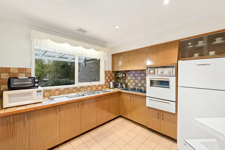 Fourth view of Homely house listing, 8 Robin Hood Court, Doncaster East VIC 3109