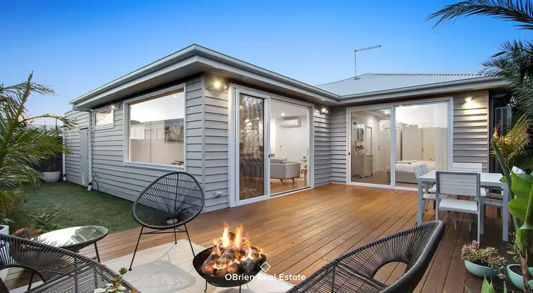 2/12 Glenbrook Avenue, Bonbeach VIC 3196