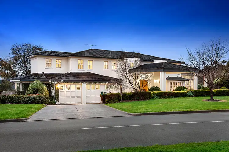25 Aylesbury Way, Warrandyte VIC 3113