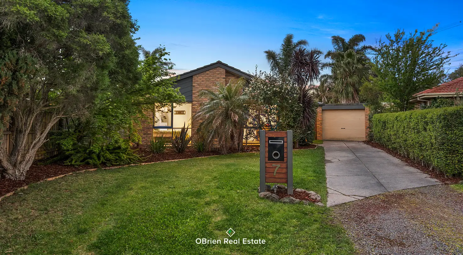 Main view of Homely house listing, 7 Montrose Court, Endeavour Hills VIC 3802