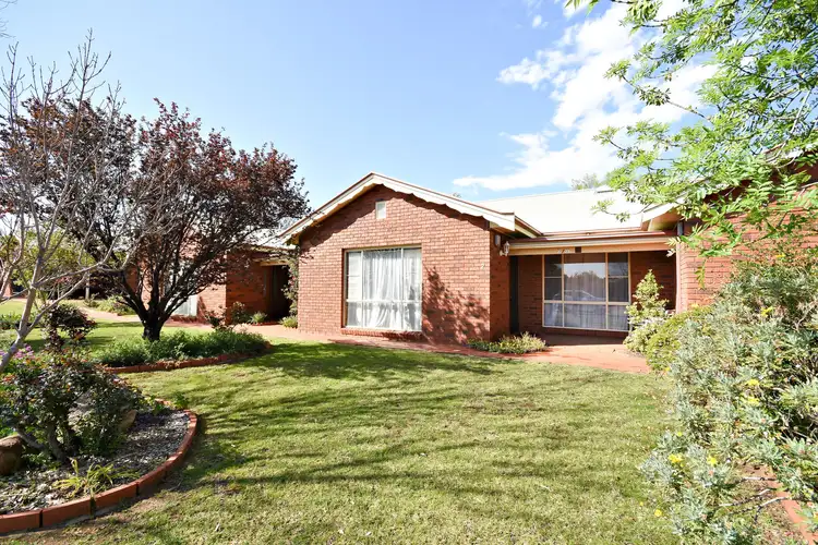 2/21 Bedford Avenue, Dubbo NSW 2830