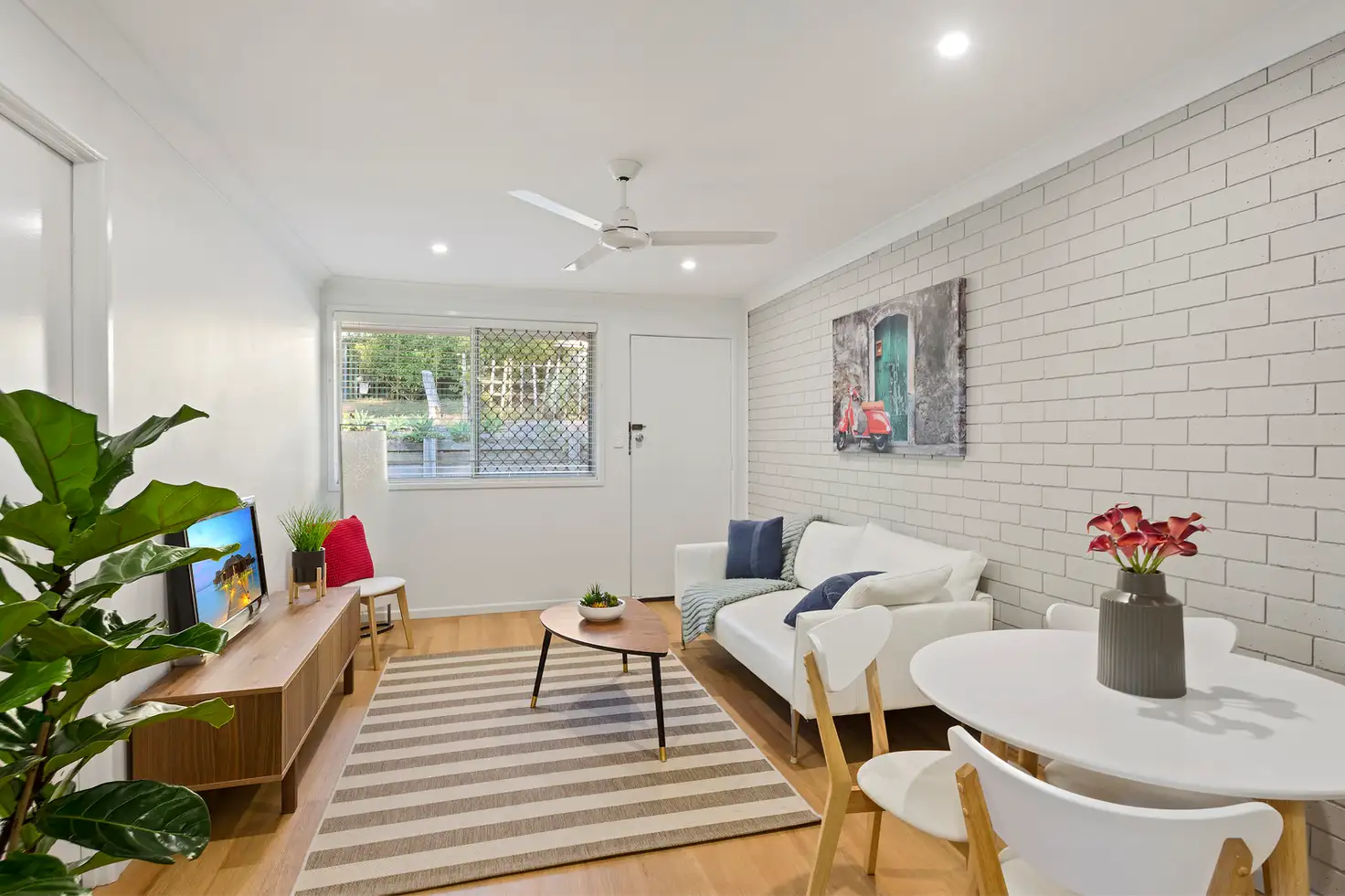 Main view of Homely unit listing, 2/42 Herries Street, East Toowoomba QLD 4350