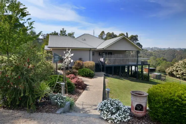 1244 Great Alpine Road, Sarsfield VIC 3875