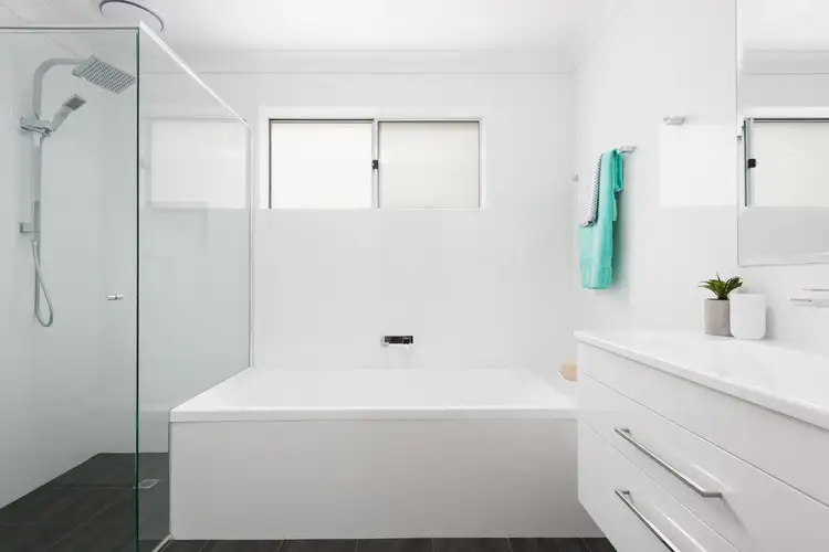 Fifth view of Homely house listing, 18 Johnson Close, Bonnet Bay NSW 2226