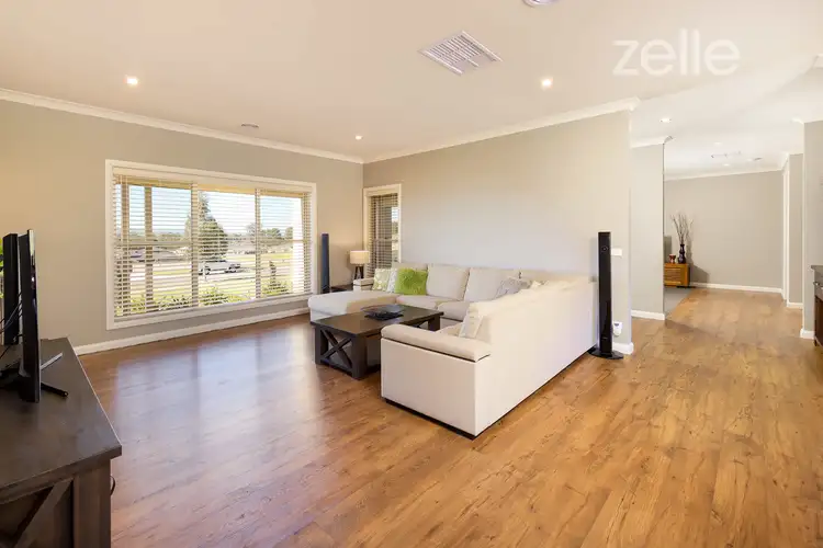 Fifth view of Homely house listing, 172 Fenchurch Drive, Springdale Heights NSW 2641