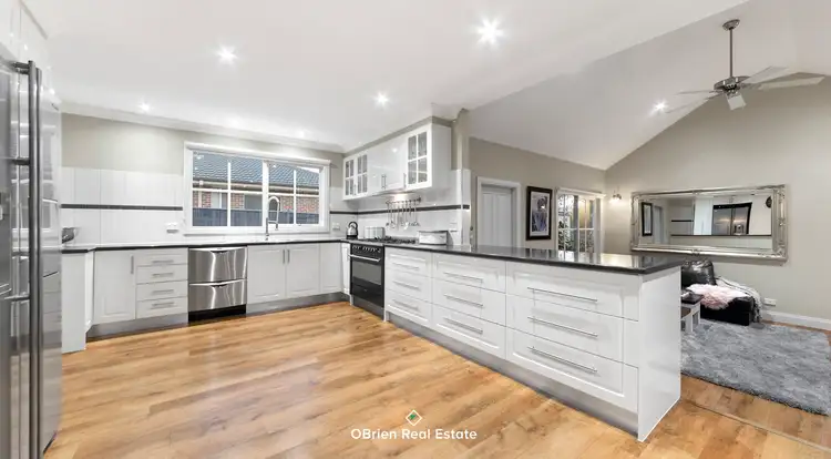 Sixth view of Homely house listing, 14 Green Mist Crescent, Botanic Ridge VIC 3977