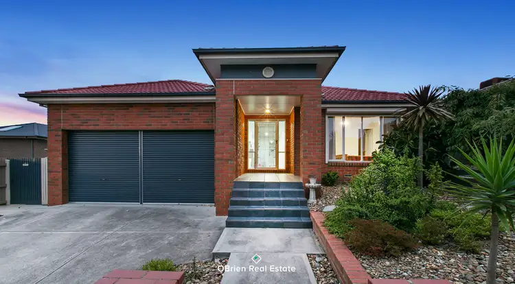 21 Wildflower Crescent, Narre Warren South VIC 3805