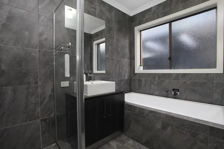 Fifth view of Homely house listing, 6 City Vista Court, Plumpton VIC 3335