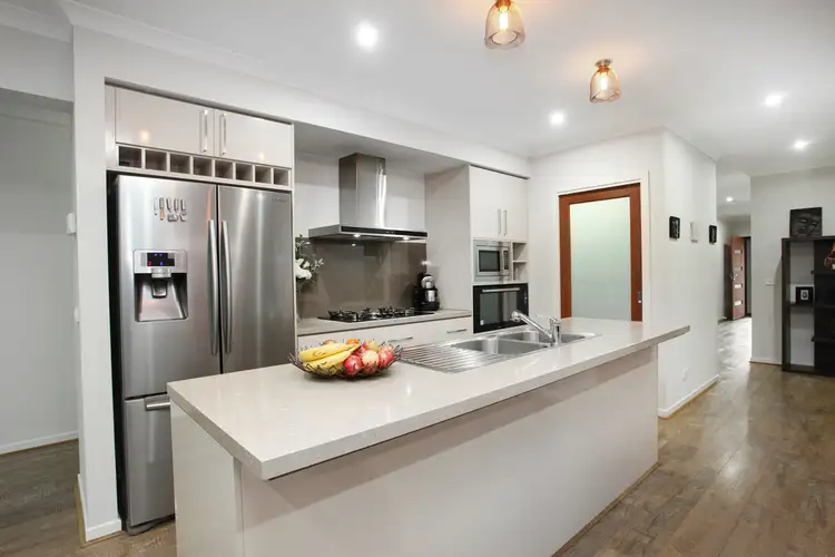 Seventh view of Homely house listing, 6 City Vista Court, Plumpton VIC 3335