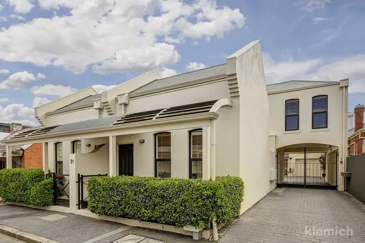 2/21 Harriett Street, Adelaide SA 5000