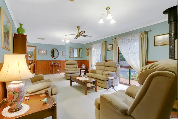 Second view of Homely house listing, 5 Tanyalee Court, Mount Martha VIC 3934