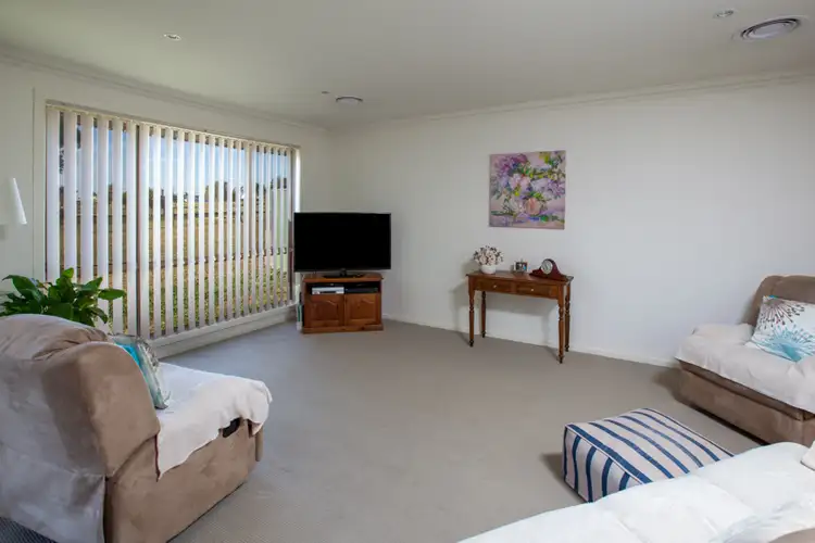 Sixth view of Homely townhouse listing, 1 & 2/7 Chandler Court, Wahgunyah VIC 3687