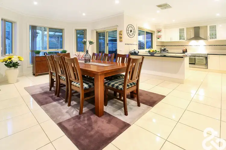 Fifth view of Homely house listing, 17 Thrush Street, South Morang VIC 3752
