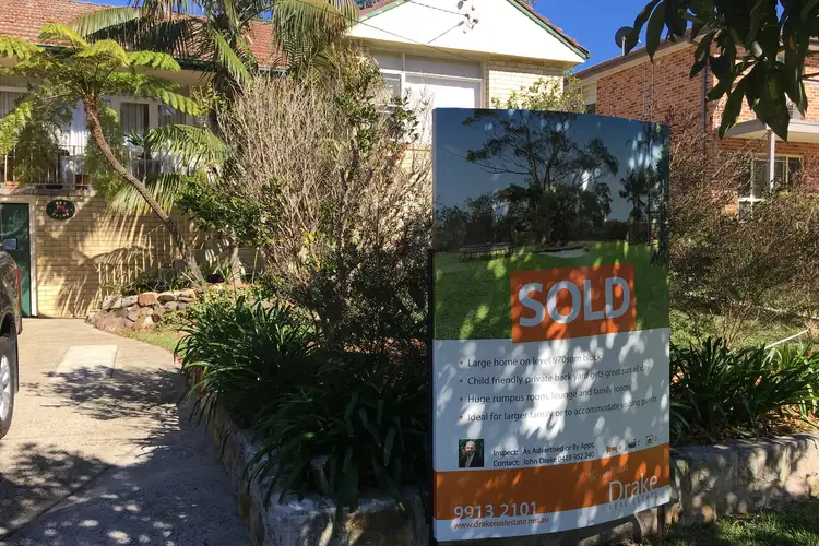 11 Lumeah Avenue, Elanora Heights NSW 2101