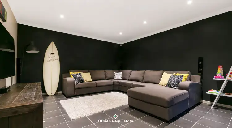 Sixth view of Homely house listing, 5 Grattan Way, Pakenham VIC 3810