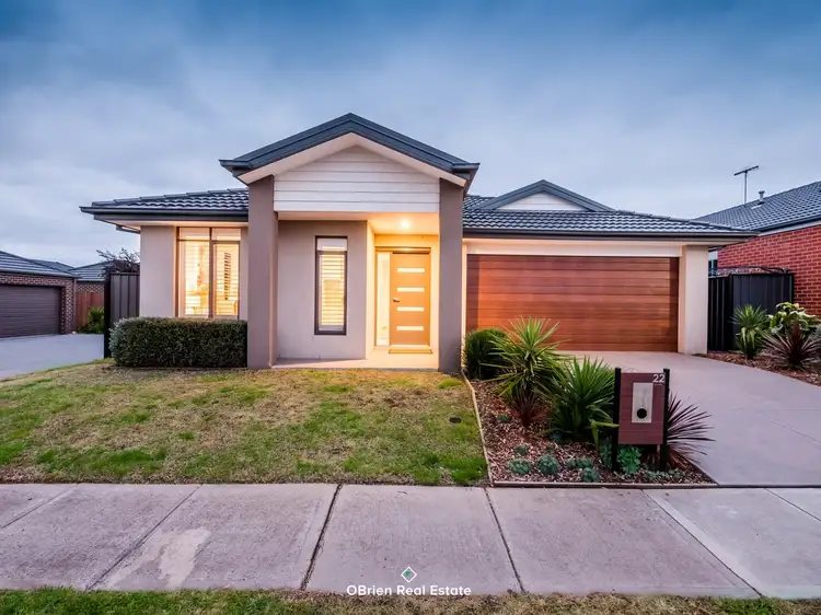 22 Jutland Close, Clyde North VIC 3978