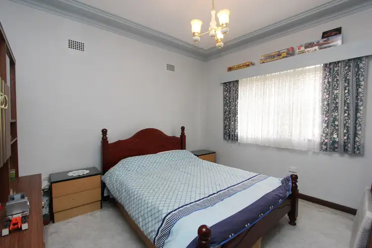 Sixth view of Homely house listing, 3 Hume Street, Goulburn NSW 2580