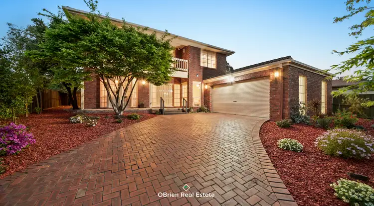 11 Merton Court, Endeavour Hills VIC 3802