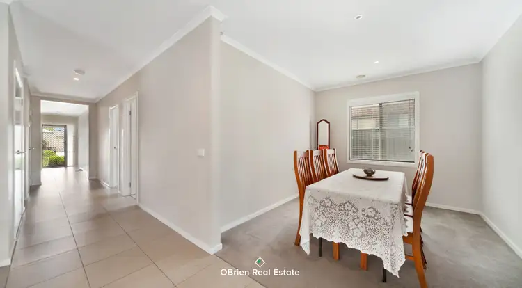 Fifth view of Homely house listing, 11 Everly Circuit, Pakenham VIC 3810