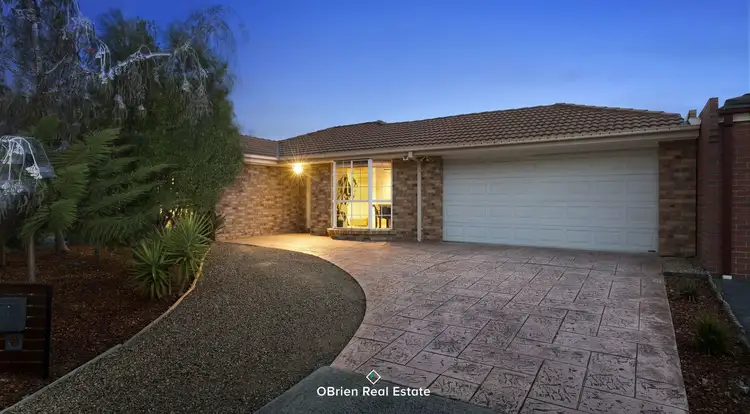 1 Blue Moon Way, Sydenham VIC 3037