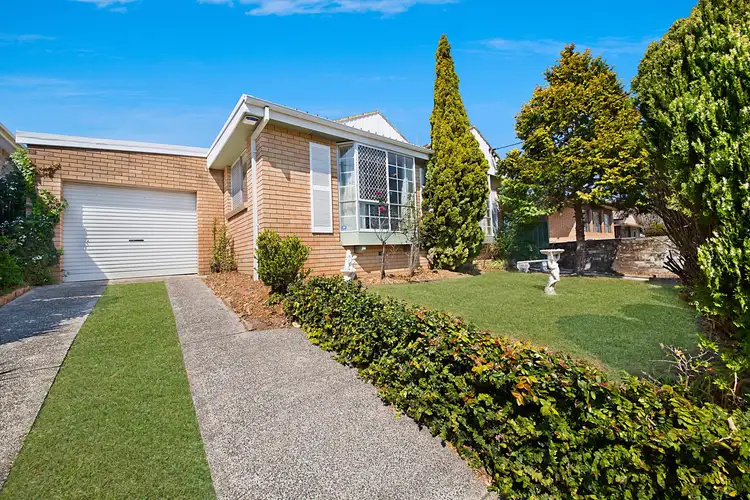 173 Albany Street, Point Frederick NSW 2250