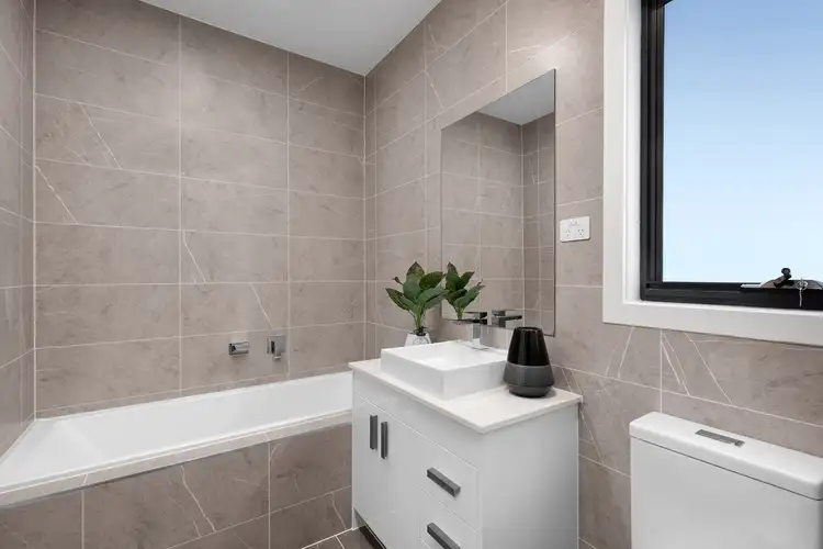 Sixth view of Homely townhouse listing, 1/123 Derby Street, Pascoe Vale VIC 3044