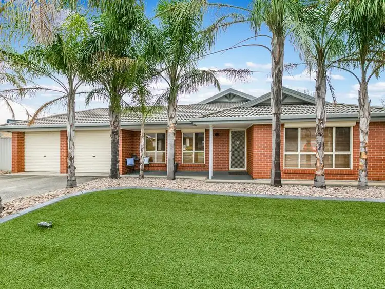 4 Regent Avenue, Clovelly Park SA 5042