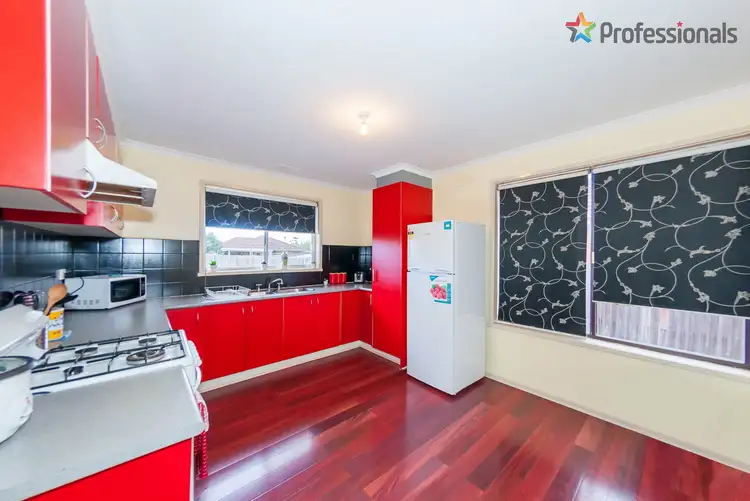 Fifth view of Homely house listing, 4 Mavis Crescent, Kings Park VIC 3021