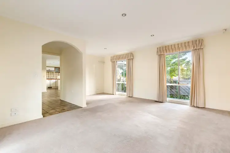 Second view of Homely unit listing, 2/137 Manningham Road, Bulleen VIC 3105