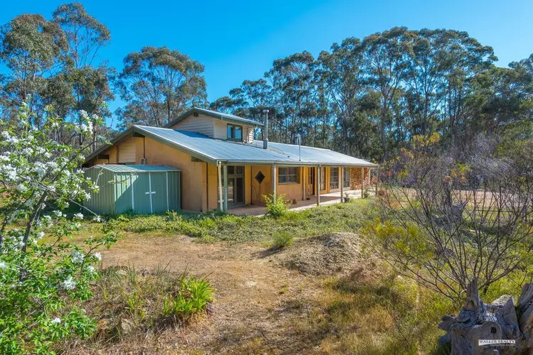 102 Omega Reef Road, Newstead VIC 3462