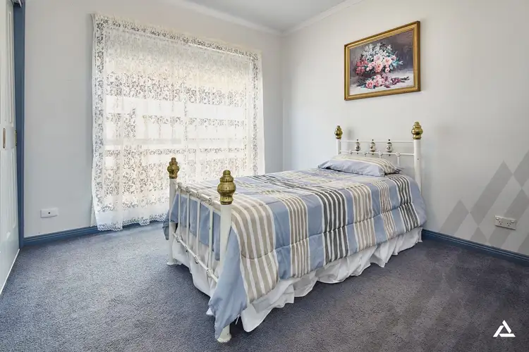 Fifth view of Homely unit listing, 6 Rees Close, Drouin VIC 3818