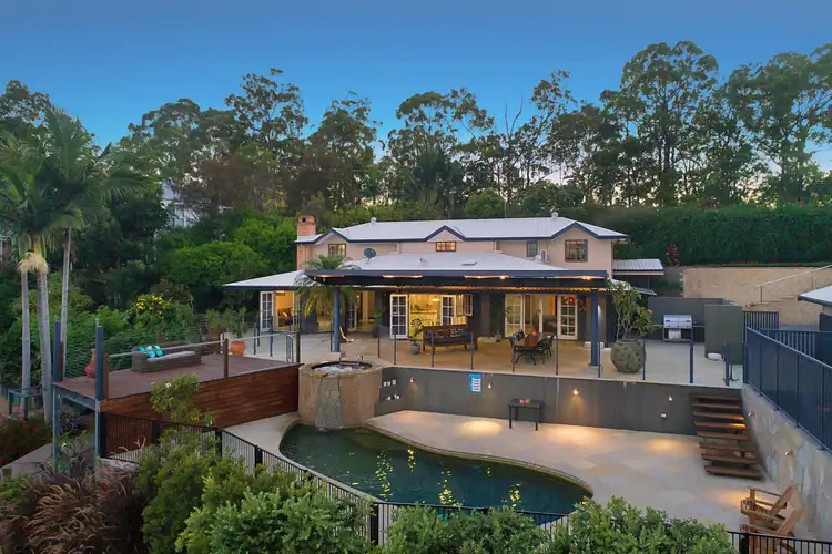 92 Castle Hill Drive, Gaven QLD 4211