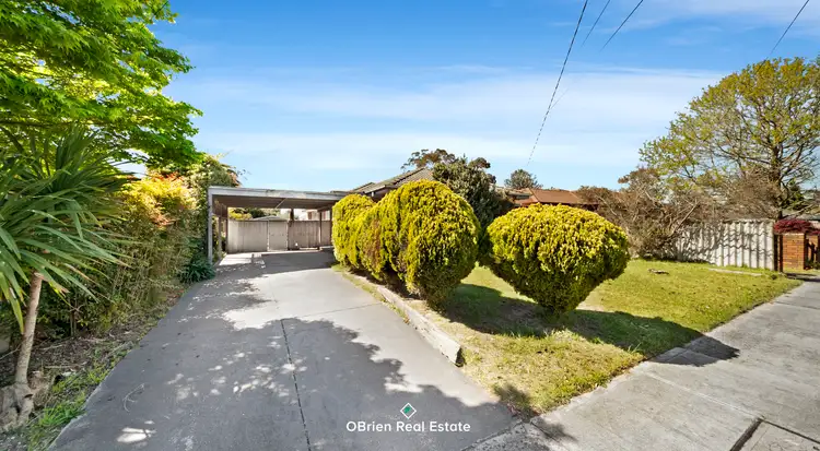 14 Stanley Street, Cranbourne VIC 3977