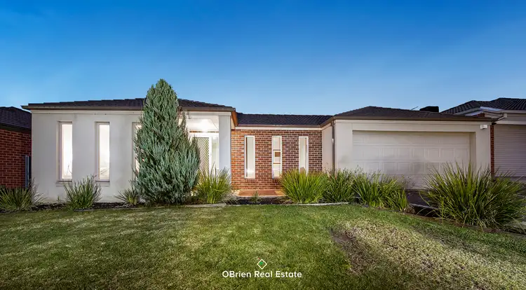 5 Addicott Way, Taylors Hill VIC 3037