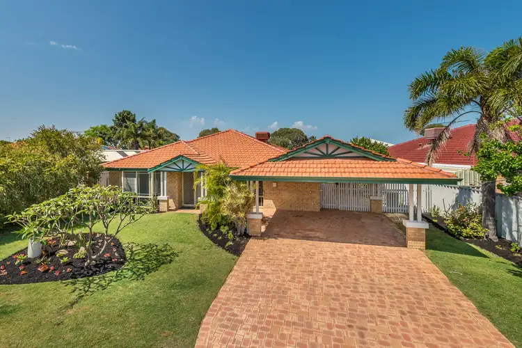 6 Tarbolton Gardens, Kinross WA 6028