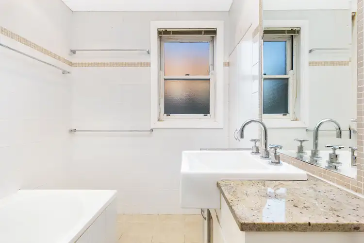 Fifth view of Homely apartment listing, 3/9 Burke Road, Cronulla NSW 2230