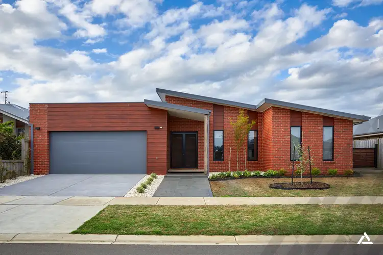 20 Chesterfield Avenue, Warragul VIC 3820