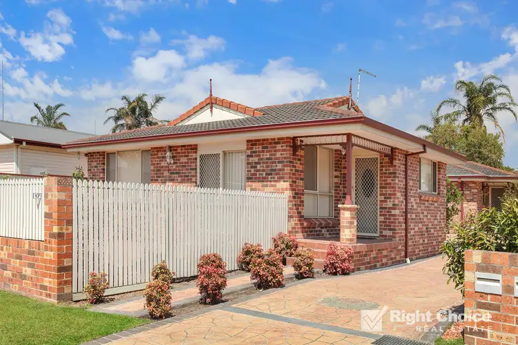 1/17 Moran Avenue, Dapto NSW 2530