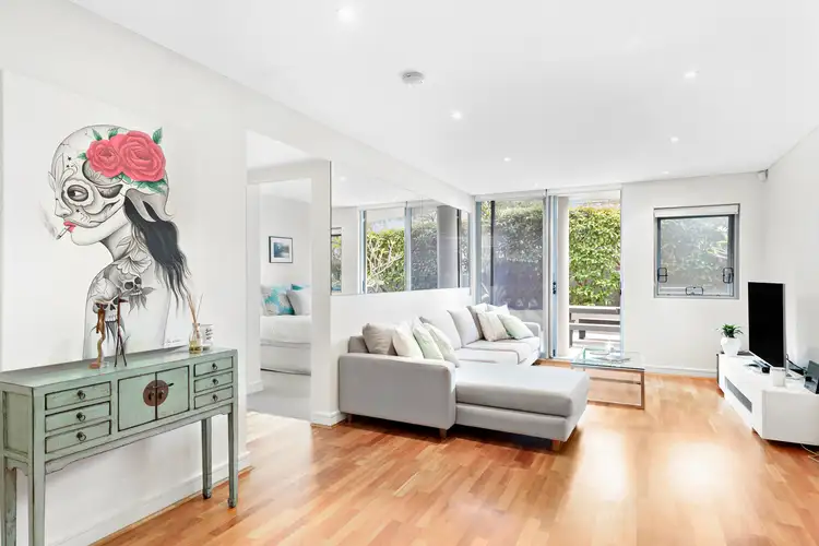 Second view of Homely apartment listing, 23/28 Crown Road, Queenscliff NSW 2096