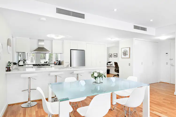 Third view of Homely apartment listing, 23/28 Crown Road, Queenscliff NSW 2096