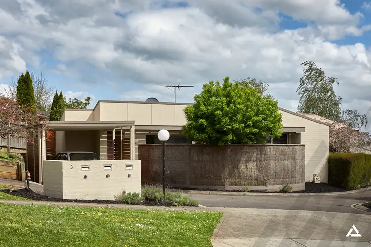 1/3 Cameron Court, Drouin VIC 3818