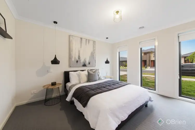 Fifth view of Homely house listing, 24 Elmsford Crescent, Cranbourne West VIC 3977