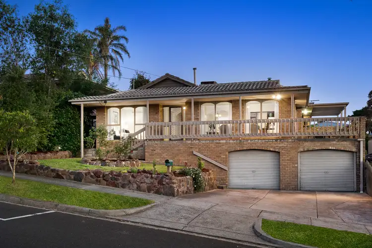10 Sandra Street, Bulleen VIC 3105