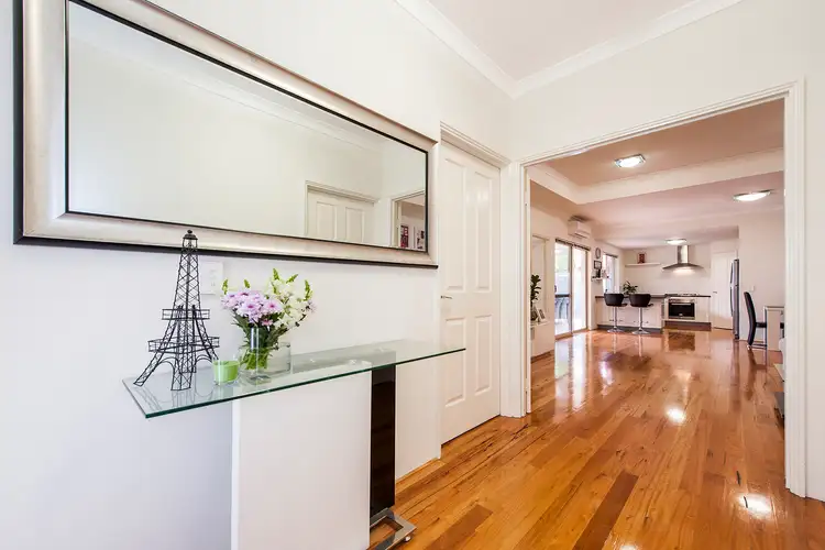 27 Ollave Circuit, Aveley WA 6069