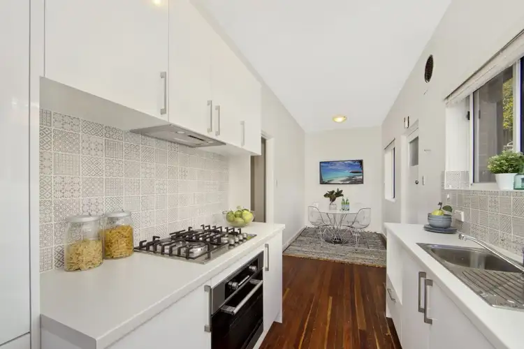 Second view of Homely apartment listing, 2/6 Whittle Avenue, Balgowlah NSW 2093